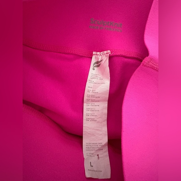 Fabletics SculptKnit Leggings - Picture 3 of 3